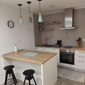 Apartman And Modern Emili